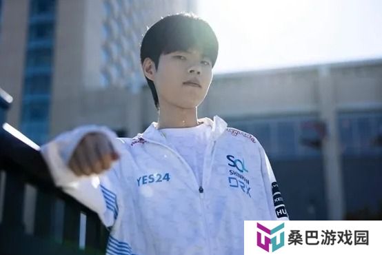 Deft会说Keria打辅助太浪费天赋并不是没有理由的！