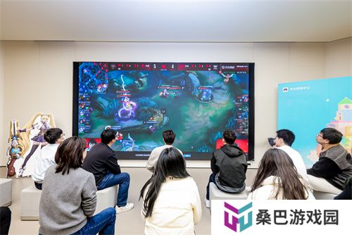 游戏节狂欢不停强势出圈！鸿蒙原生游戏新体验点燃玩家热情