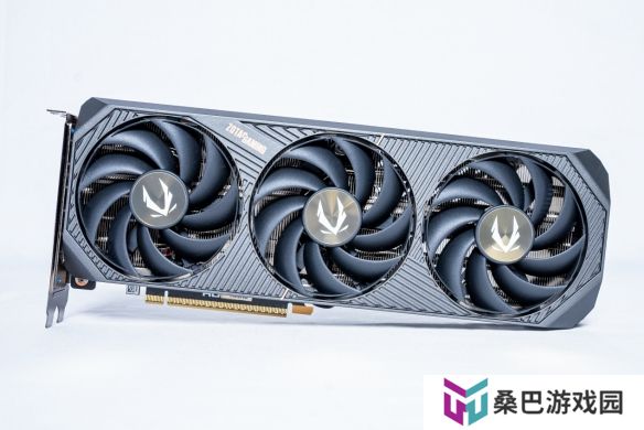 硬朗美学：GEFORCE RTX 5070 SOLID OC评测