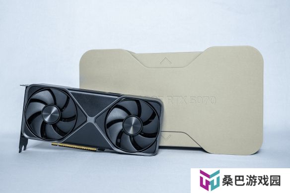 甜品级显卡新标杆：NVIDIA GeForce RTX 5070 FE评测